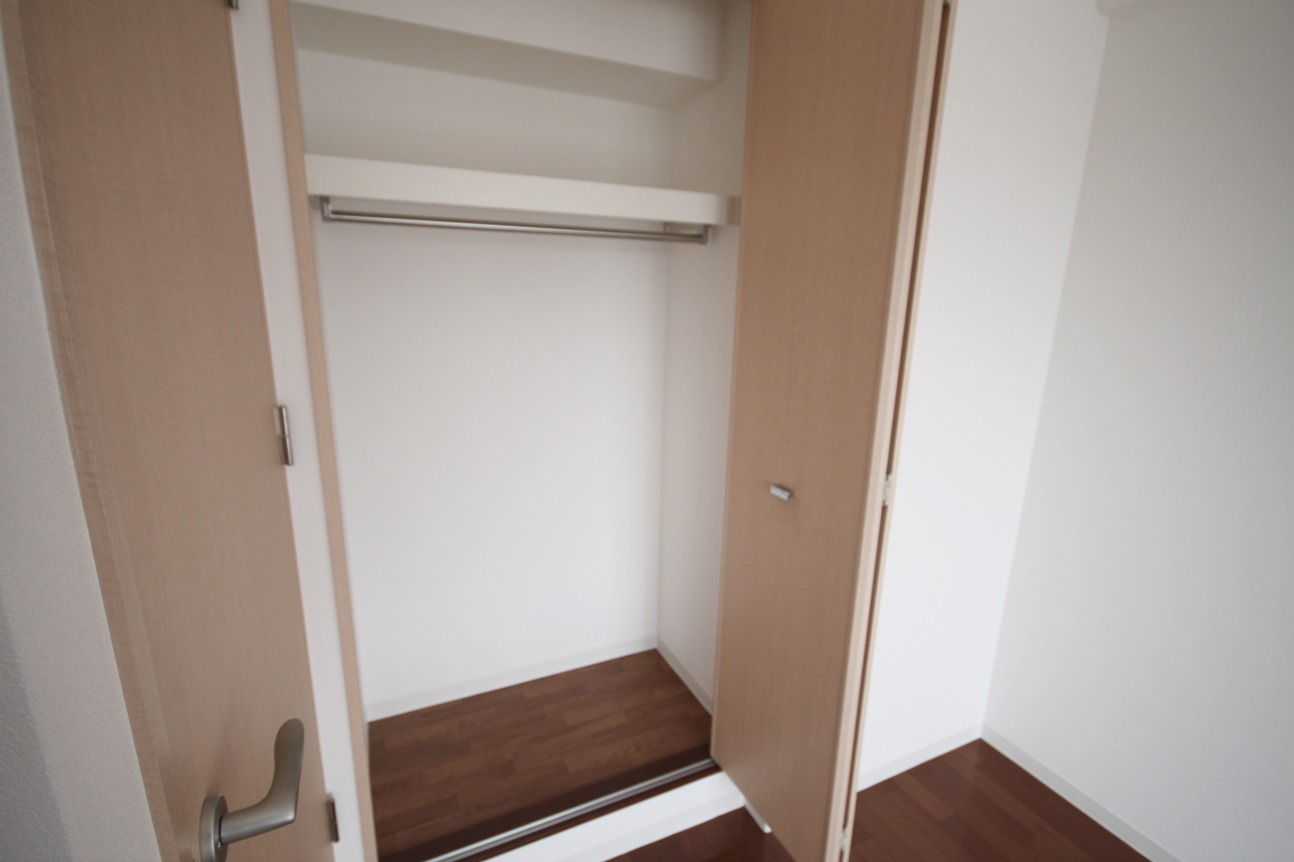 リーガルコート山本駅前の収納|専用の収納スペースです