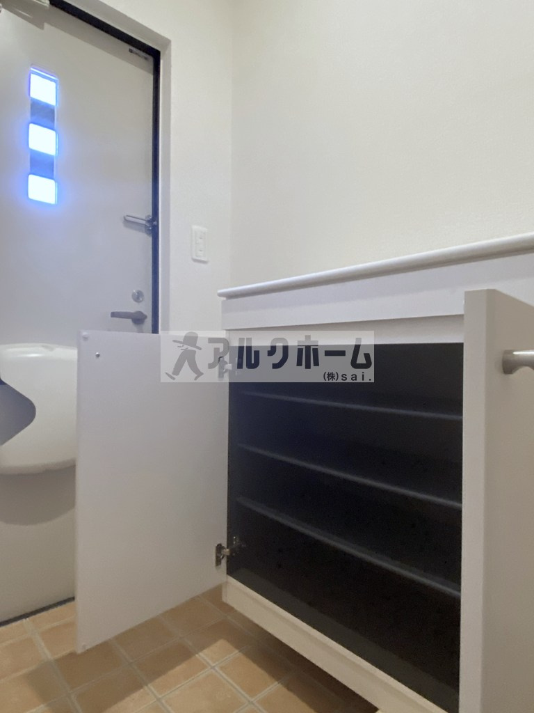 コージーレジデンスの玄関