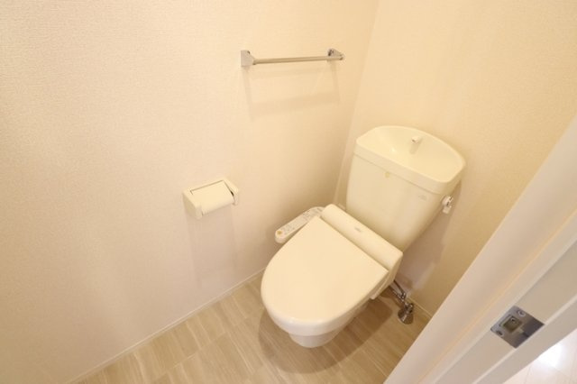 ソレアード　Ｂのトイレ|コンパクトで使いやすいトイレです