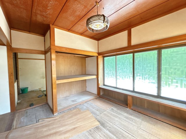 いわき市常磐下船尾居作　4LDK中古住宅　陽当たり良好！　不動産プラスの内装|１階東側洋室。和室から洋室に間取り変更いたします。フローリング張替え、天井・壁クロス張替え、クローゼット交換、照明器具交換、スイッチ・コンセント交換、火災警報器設置を行います。