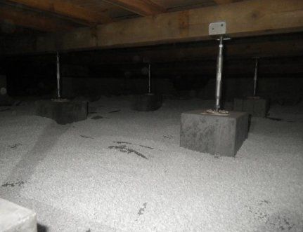 いわき市常磐下船尾居作　4LDK中古住宅　陽当たり良好！　不動産プラスのその他|中古住宅の3大リスクである、雨漏り、主要構造部分の欠陥や腐食、給排水管の漏水や故障を２年間保証します。その前提で床下まで確認の上でリフォームし、シロアリの被害調査と防除工事もおこないます。