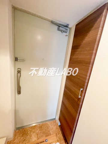 Luxeドーム前Ⅰの玄関