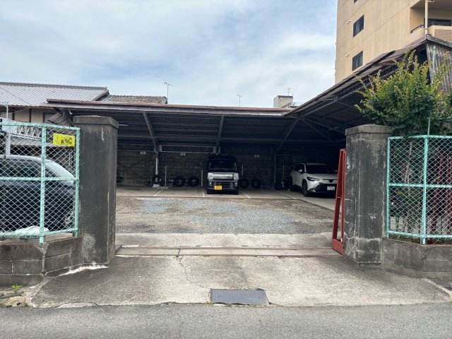 【駐車場】 | 山本ガレージ