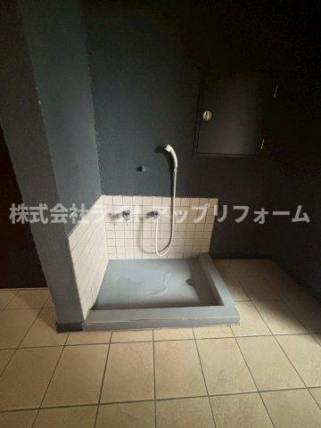 ロイスグラン神戸下沢通のロビー