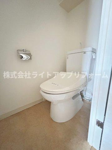 ロイスグラン神戸下沢通のトイレ