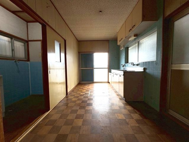 東板持町貸家の居間・リビング