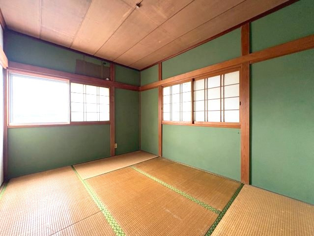 東板持町貸家の和室