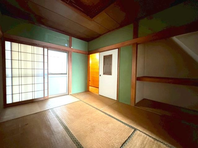 東板持町貸家の和室