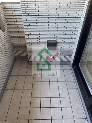 リバティ大泉学園のバルコニー
