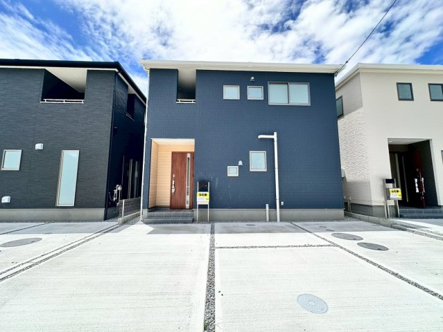■■うるま市前原-5号棟（全10棟）の外観