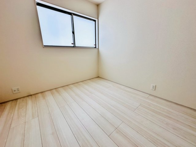 ■■うるま市前原-5号棟（全10棟）の洋室