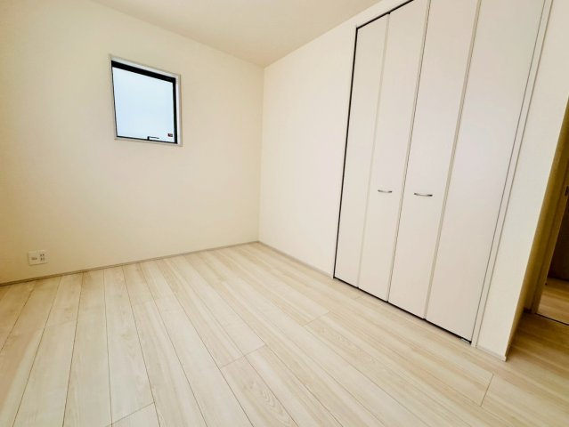 ■■うるま市前原-8号棟（全10棟）の洋室