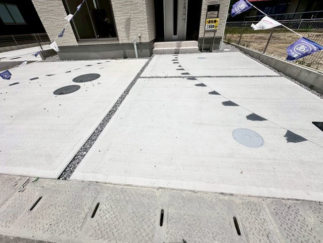 ■■うるま市前原-8号棟（全10棟）の駐車場