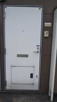 収納もある玄関です