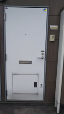 収納もある玄関です