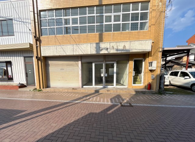 中央町貸店舗2