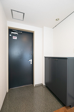 パークノヴァ調布の玄関|同タイプの別号室の写真です