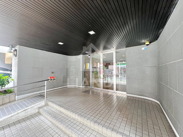 南薬院パークマンション　警固小学校区のエントランス|南薬院パークマンション
