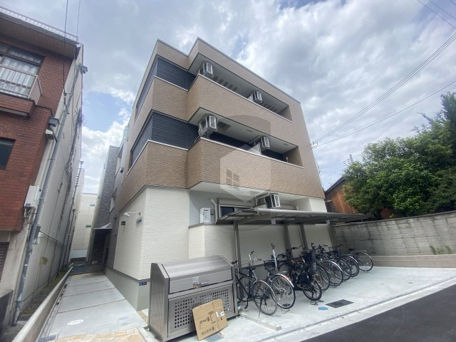 フジパレス俊徳道駅西の外観