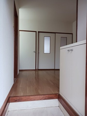 【玄関】 | ファーストヒルズＡ | 玄関です