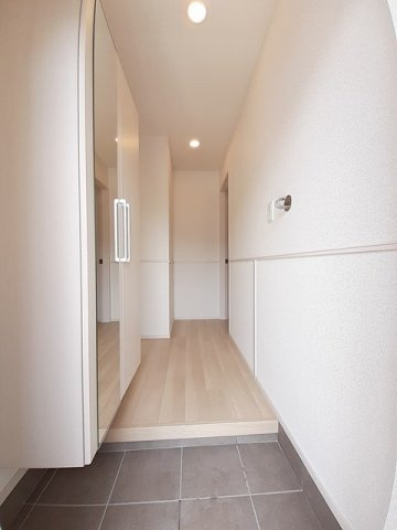 ボヌール．Ｕの玄関