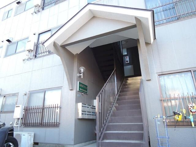川崎市多摩区菅馬場２丁目の賃貸マンションのエントランス