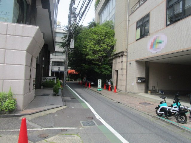 港区南青山２丁目のビル