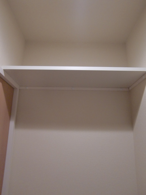 Ｍａｉｓｏｎ　ジョワイユ　小田のトイレ|トイレの棚