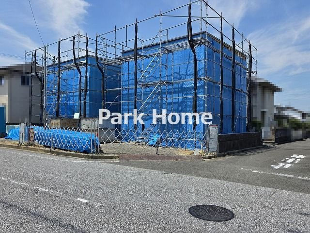 高知市瀬戸東町3丁目 ② 新築戸建ての前面道路含む現地写真