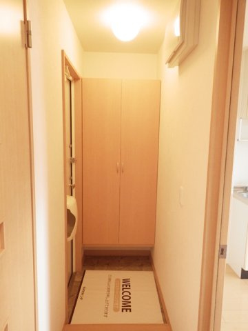Ｙ'Ｓ コート　Ａの玄関