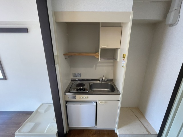 ベルパトリエ己斐中のキッチン