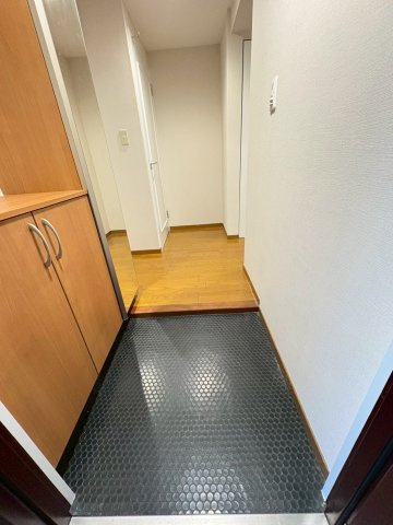 エバーグレイス西宮Ⅰの玄関