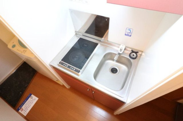 レオパレスマリーナ深江のキッチン