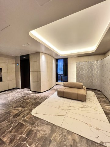 グランドメゾン福岡The Central Luxeのロビー