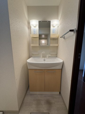 レジデンス本町の洗面所