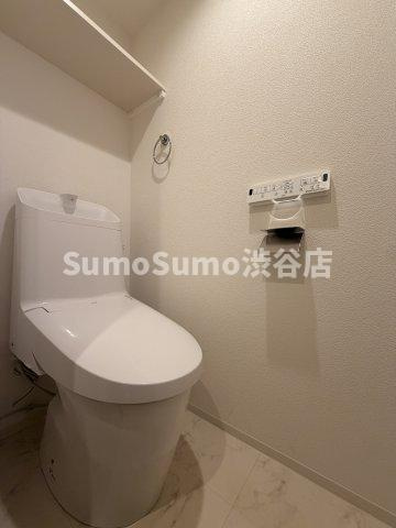 GRAN　PASEO下北沢Ⅲのトイレ|ゆったりとした空間のトイレです