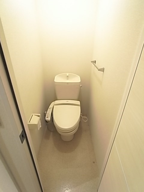 MONASO甲子園口のトイレ