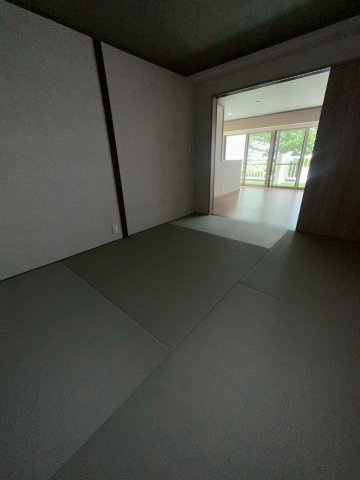 岡本エクセルの和室