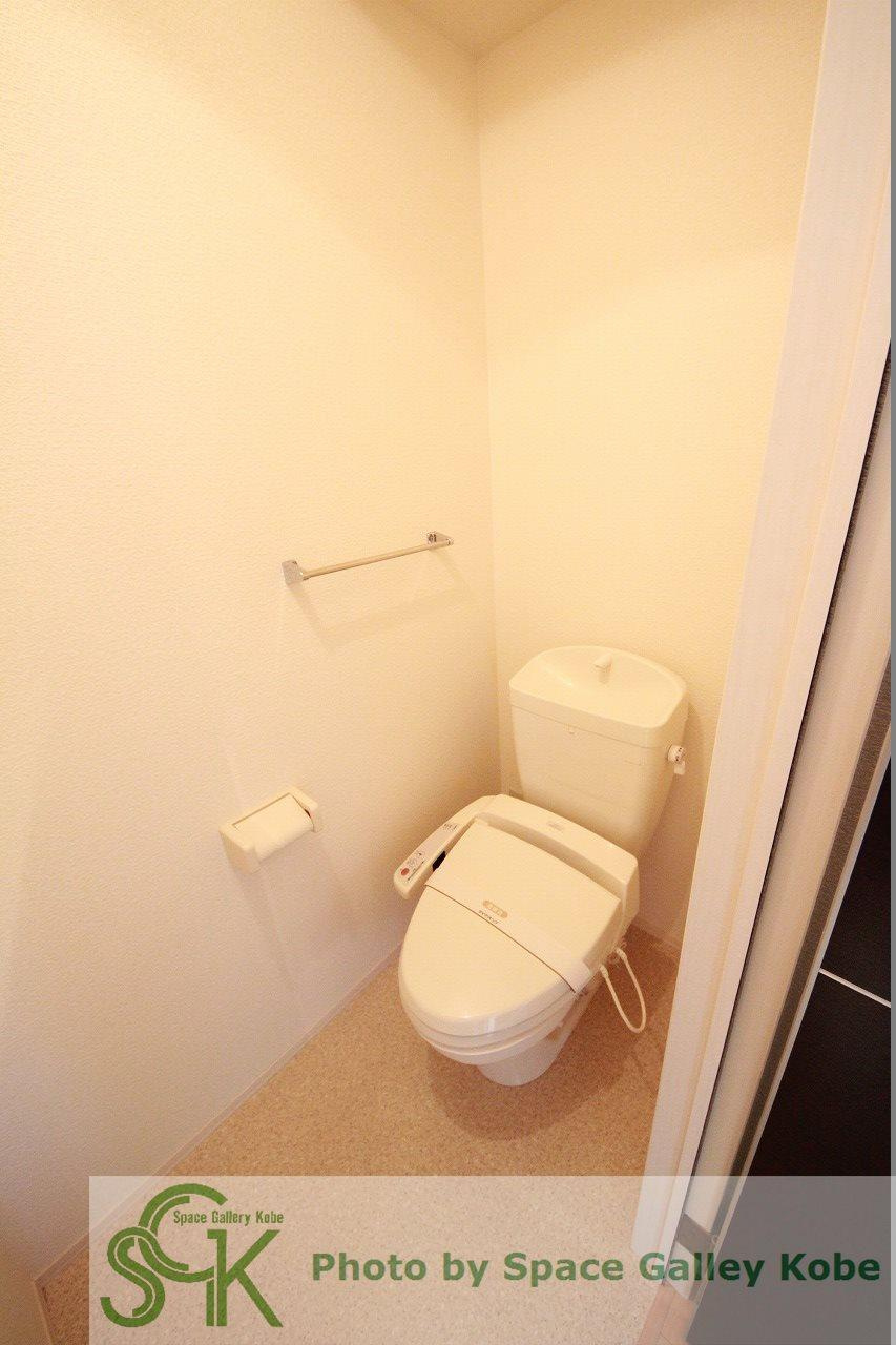 サンライズミナミのトイレ|※お部屋により仕様が異なる場合があります。