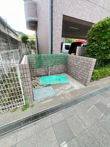 ヴューテラス宝塚のエントランス