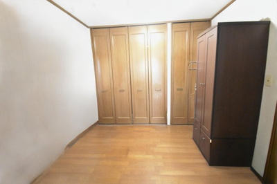 【洋室】 | 鹿屋市今坂町　中古戸建 | ※一部、AI家具消し使用