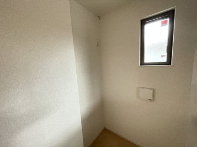 アカンサスⅣの内装|別部屋反転間取りのお写真となります。