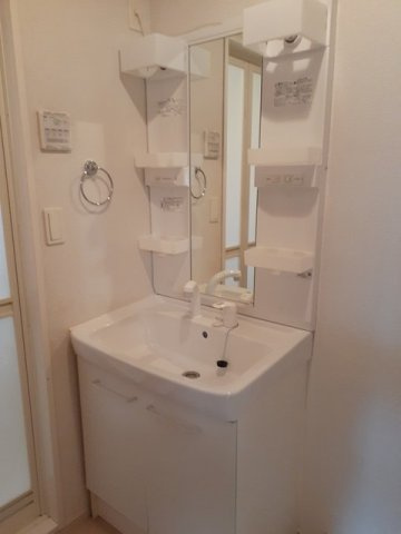 クレール桜上水の洗面所