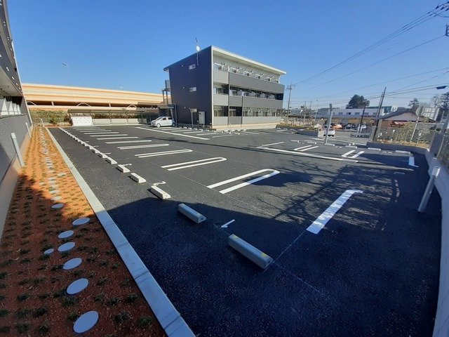 キングキャッスル　弐番館の駐車場|駐車場完備です