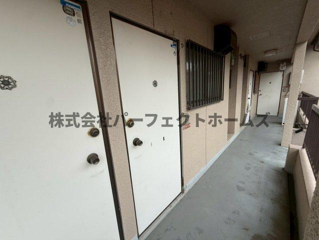 多田ハイツのエントランス|毎日通るエントランスはこのようになっています