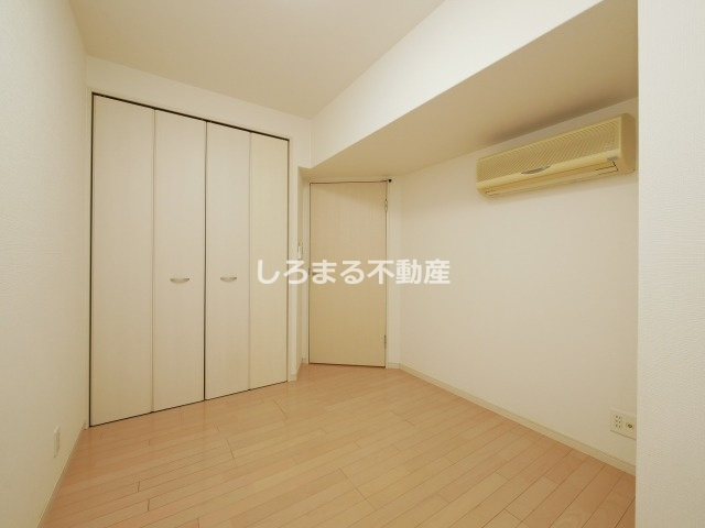 ZEUS難波CUBEの洋室