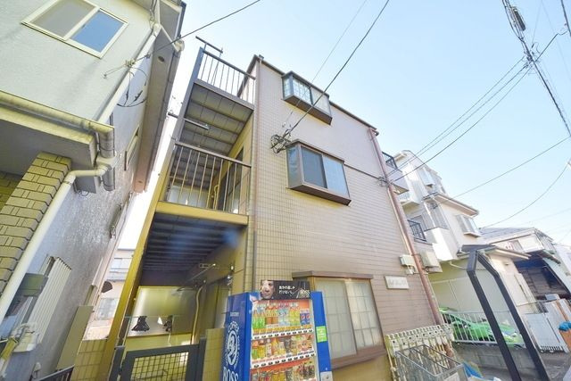 【外観】 | ベルハウス栗原 | 外観は落ち着いています