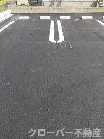 ヴィオレットの駐車場