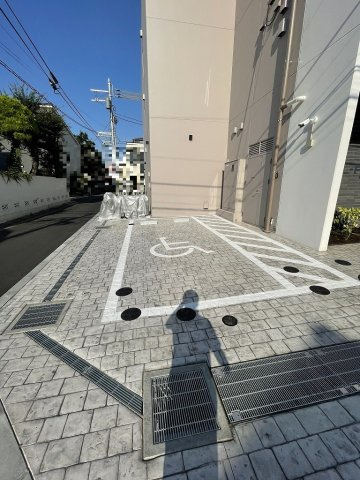 エルプレイス文京大塚の駐車場