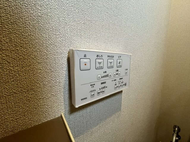 クレール金剛の居間・リビング